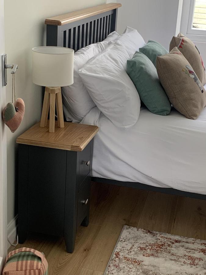 Beautiful Flat With Harbour Views テンビー エクステリア 写真